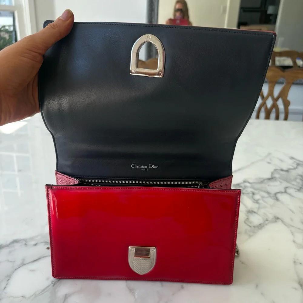 Christian Dior Dioram Red Shoulder Bag with Silver Chain - Picture 7 of 10